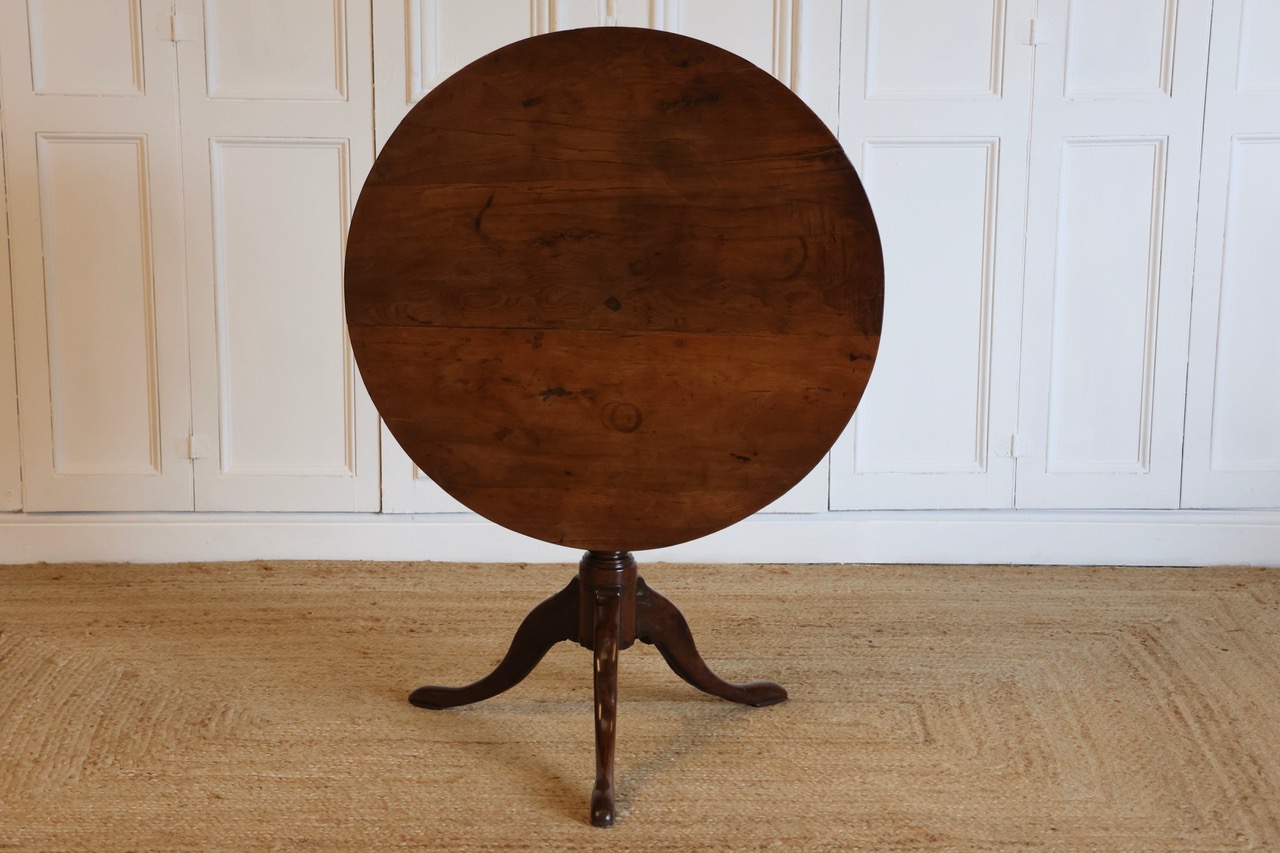Mid 18th Century Tilt Top Yew Wood Tripod Table