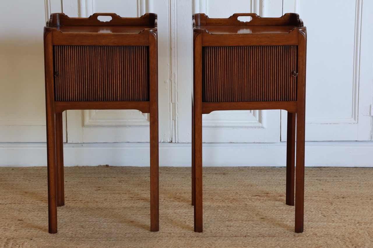 Pair of Mid 20th Century English Mahogany bedside Tables in the Georgian Taste